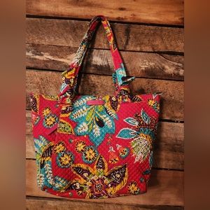 Vera Bradley Satchel with side pockets